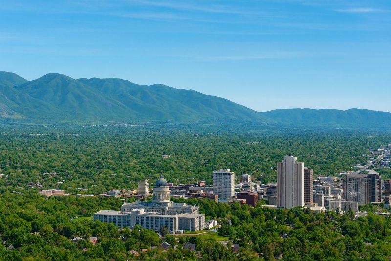 Best Bathroom Remodeling pros in Midvale, UT